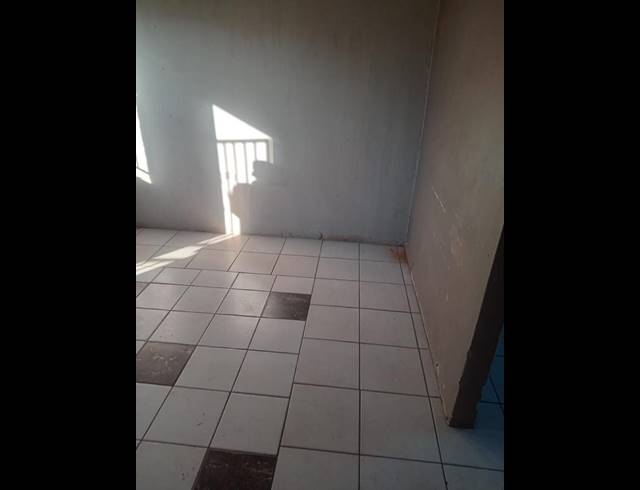 2 BEDROOM HOUSE FOR SALE IN PALM RIDGE